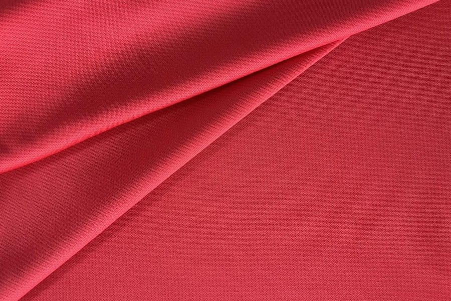 Polyester strikket stof
