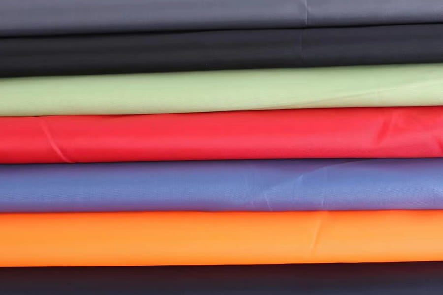 Polyester-taft